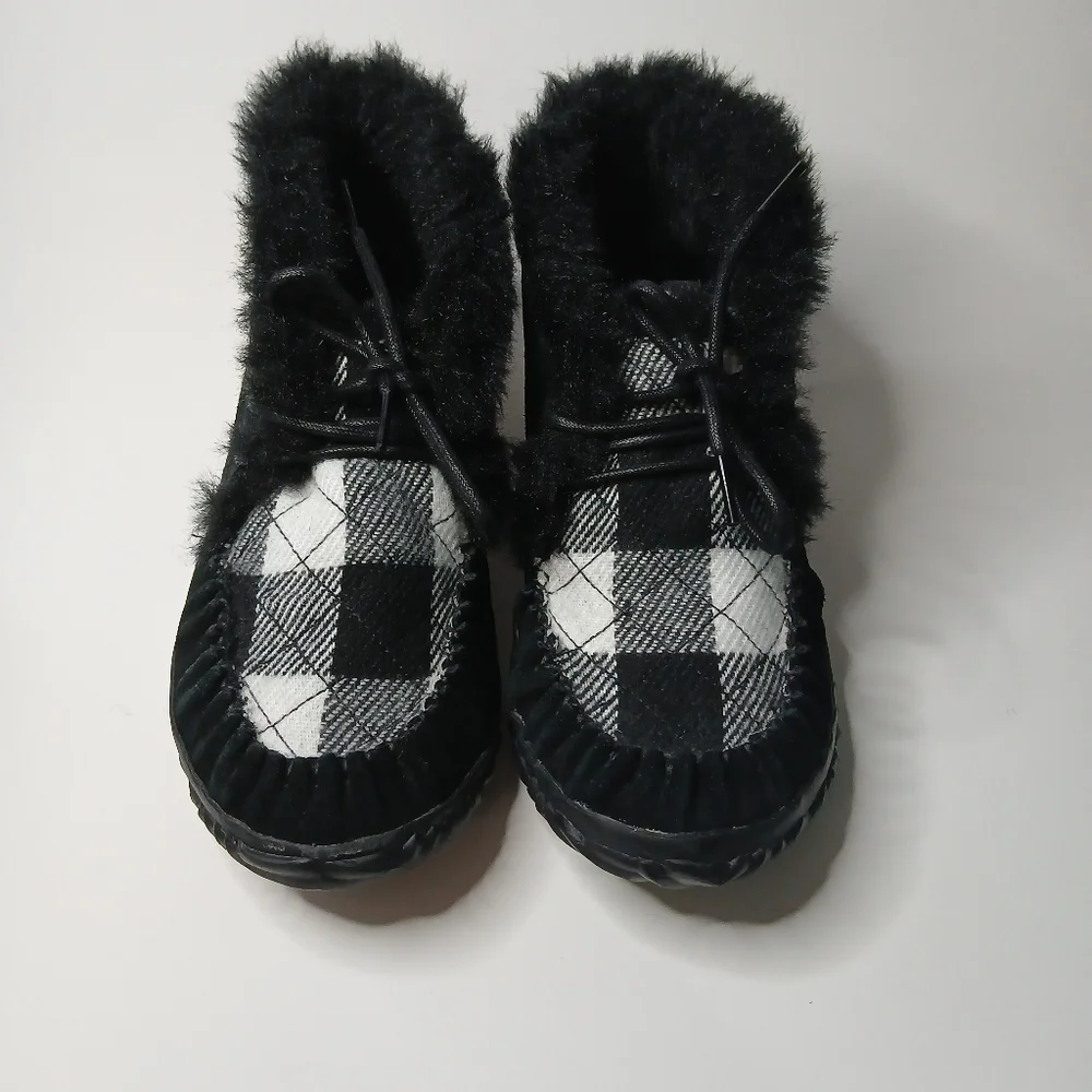 Sorel Women's Black‎ and White Plaid Winter Boots